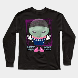 ALIENS' CONFIDENCE Long Sleeve T-Shirt